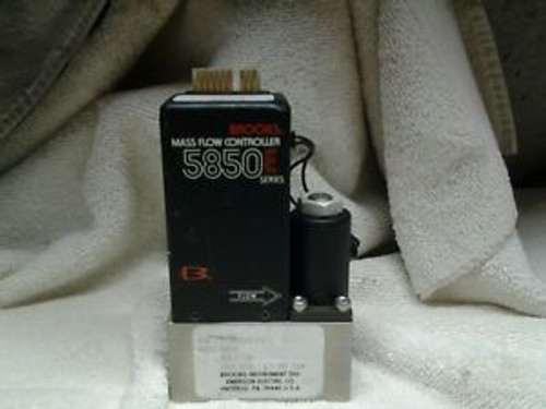Brooks Model 5850E Mass Flow Controller N2O/Viton 2000SCCM