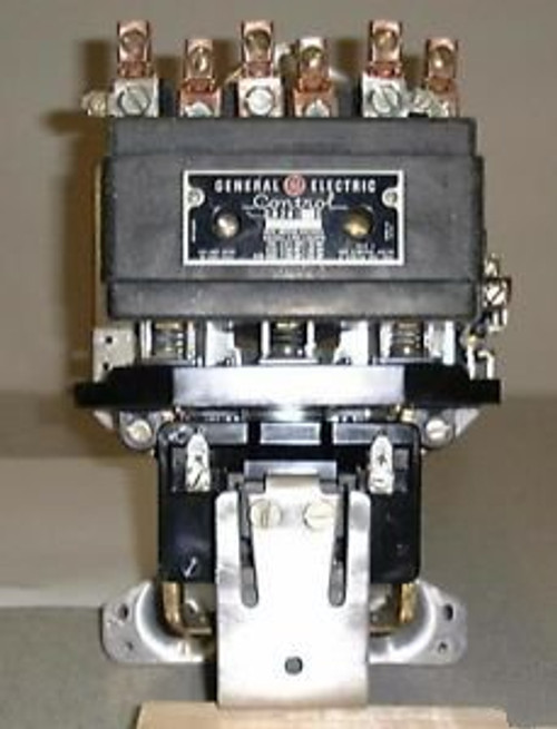 100 Amp, General Electric Control Contactor