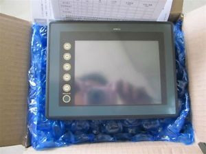 NEW 1PCS UG221H-LE4 UG221HLE4 FUJI FULL HMI UG221H-LE4Z2 UG221HLE4Z2