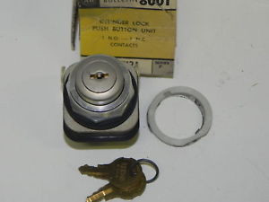 New ALLEN BRADLEY 800T-E12A CYLINDER LOCK PUSH BUTTON
