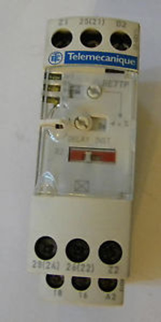 Telemecanique/Schneider Electric  Model # RE7TP13BU Delay Timing Relay