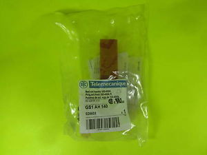 Telemecanique Red Exterior Handle -- GS1 AH 140 -- New