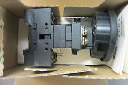 NEW MOELLER P1-25/V/SVB-SW DISCONNECT SWITCH P125VSVBSW