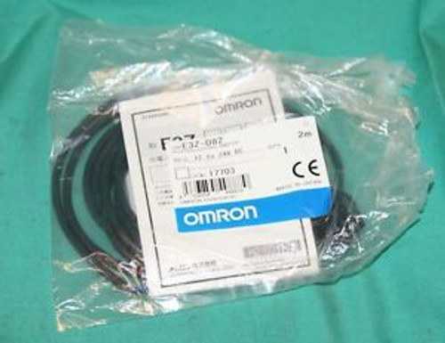Omron E3Z-D82 Photoelectric Sensor Switch NEW