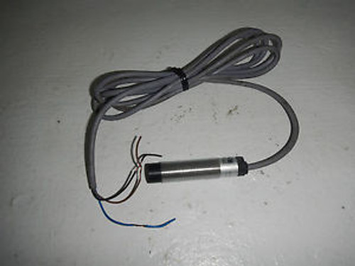 Telemecanique XSA-J08713 Proximity Switch