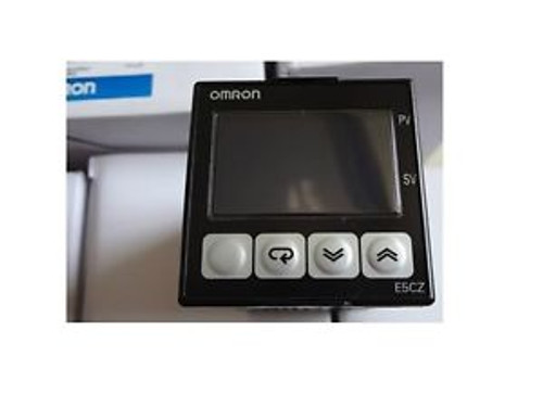 OMRON E5CZ-R2MT Temperature Controller 110-240V New