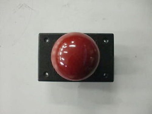 REES HEAVY DUTY RED PUSH BUTTON 00662 002 489