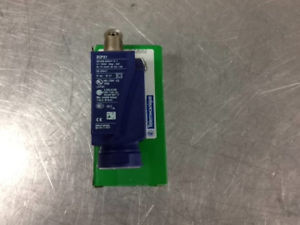 14 NEW XCKP2102N12 TELEMECANIQUE XCK-P2102N12