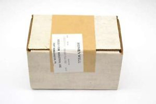 NEW HONEYWELL 30680424-501 680423-001 PLUG KIT TRANSFORMER B475800