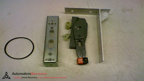 SQUARE D 9422ARP11 DISCONNECT SWITCH MECHANISM, SEE DESC