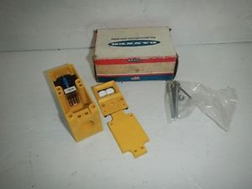 Banner Engineering SBDL1 Multi-Beam 3/4 Wire Scanner-Diffuse Sensor
