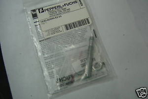 PEPPERL+FUCHS NEB3-8GM50-E2-V3 PROX SENSOR SW  New