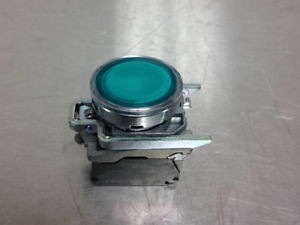 46 NEW XB4BW33G5 TELEMECANIQUE XB4-BW33G5