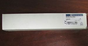 TELEMECANIQUE Safety Interlock 240V 10 Amp XCS PL793