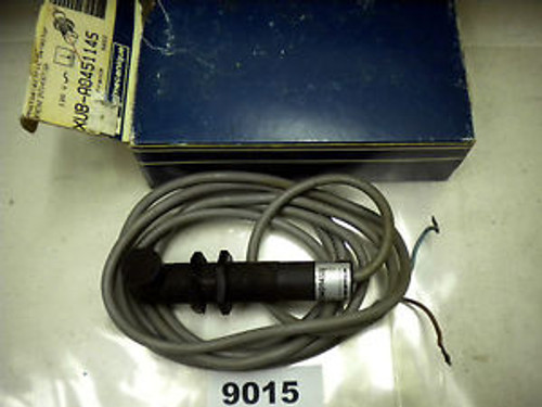 (9015) Telemecanique Photoelectric Sensor XUB-AO45114S