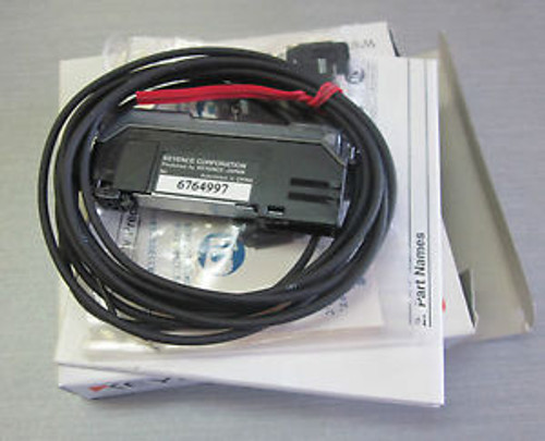 Keyence FS-V22RP amplifier fiberoptic sensor