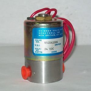 Skinner V5 1/8 2 Way NC Solenoid Valve V52DA1006 24VDC