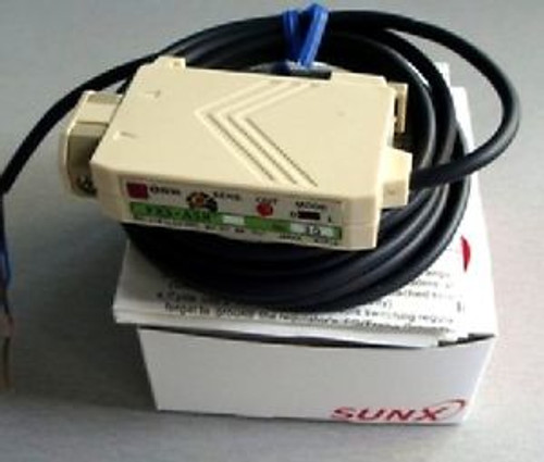 SUNX Fiber Optic Amplifier FX3-A3R NEW IN BOX