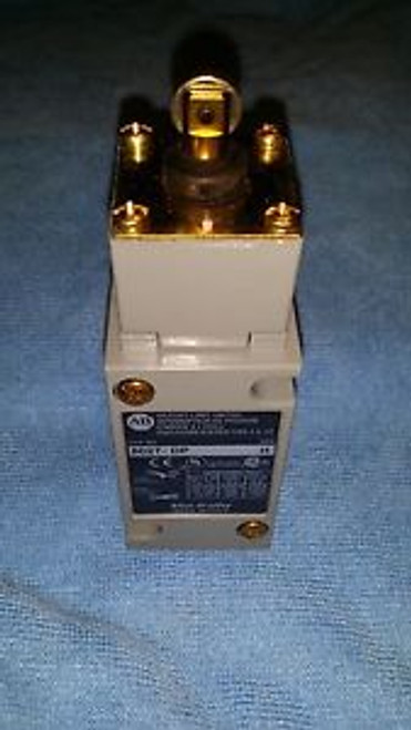 Allen Bradley 802T-DP Oiltight Limit Switch Ser.H NEW