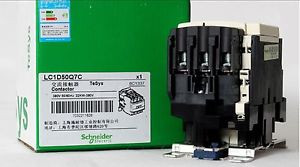 NEW IN BOX Schneider  ac contactor LC1D50Q7C