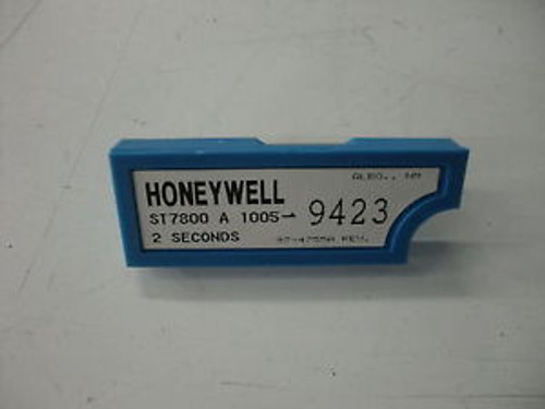 HONEYWELL 7800 BURNER CONTROL ST7800 A 1005