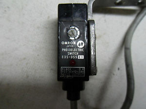 (X4-1) 1 NEW OMRON E3S-DS5E1 PHOTOELECTRIC SWITCH