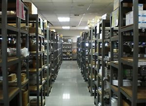 NEW IN BOX  Siemens SHA24 6ES7 223-1PH22-0XA8 6ES7223-1PH22-0XA8