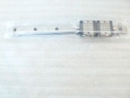 TWO NEW MISUMI SVR 28 LINEAR BLOCKS WITH 34cm STANDARD RAIL (SV2R-340 SET P/N)