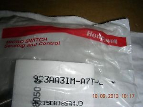 Honeywell Proximity Switch  923AA3IM-A7T-L