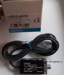 NEW IN BOX  OMRON PRESSURE SENSOR E8CC-ANOC