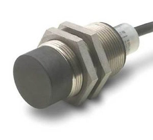 EATON E57LBL30T110E Proximity Sensor, Inductive, 30mm, NPN, NC