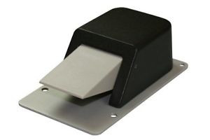 Linemaster 88SN1-05 Classic IV Foot Switch  Electrical  Single Pedal  Momentary