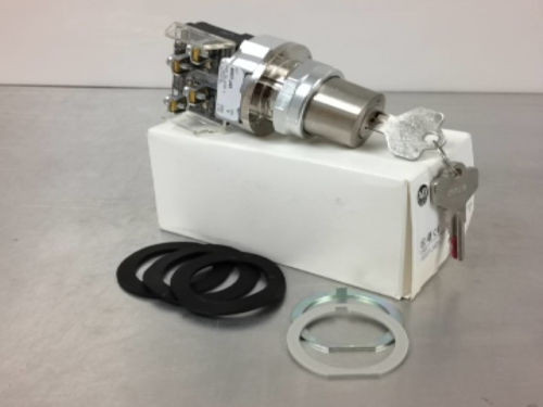 11 NEW  800T-J42A ALLEN BRADLEY 800TJ42A NEW