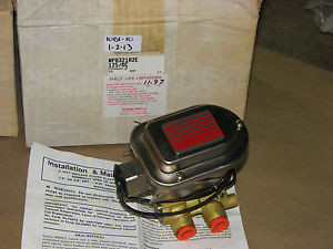 New ASCO/RED HAT SOLENOID PILOT VALVE 3 WAY NP8321A2E 3/8 PIPE 125 VDC