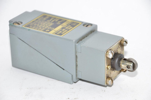 ALLEN BRADLEY 802T-DP Factory New  802TDP