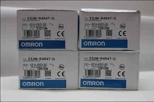 1PCS NEW Omron optoelectronic switch E3JM-R4R4T-G
