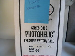 DWYER A3005 NEW PRESSURE GAUGE SERIES 3000  A3005