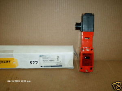 Telemecanique Limit Switch XCSL788F3 110-240V~ (New)