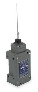 Square D 9007Cr61L Limit Switch, Cat Whisker, Dpdt