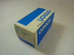 Omron E5C2-Q40L-D Temperature Controller 24V  NEW