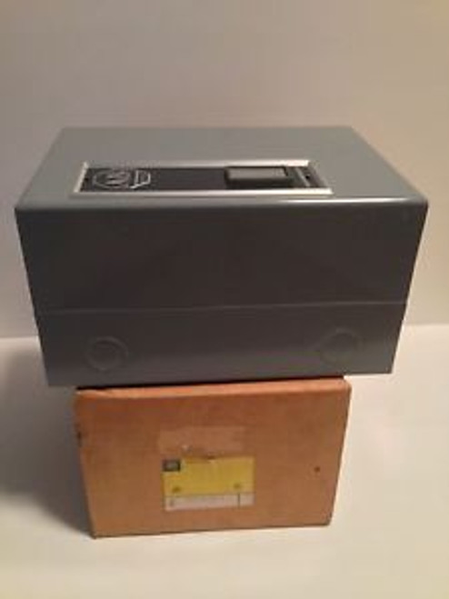 NEW ALLEN-BRADLEY OVERLOAD RELAY W/ ENCLOSURE 593-BAV16 593BAV16 593-BOV16