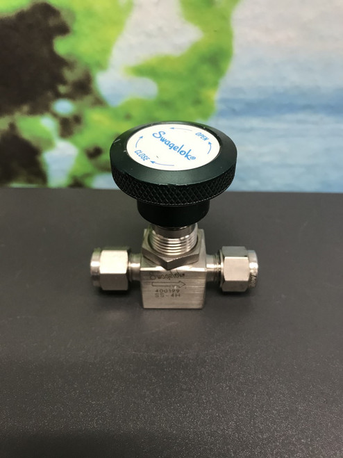 SWAGELOK STAINLESS STEEL VALVE SS-4H