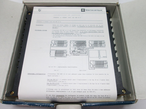 New Telemecanique TSX DET 3212 32-Point I/O Module 24VDC