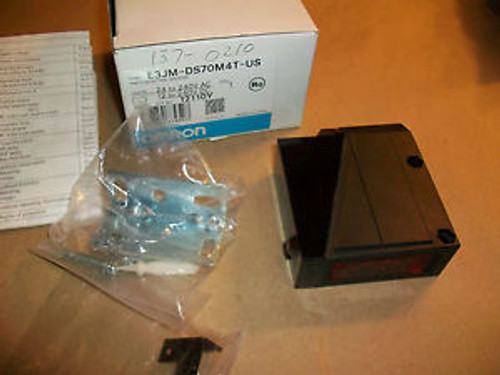 Omron Photoelectric Sensor E3JM-DS70M4T-US  24-240vac 12-240vdc   NEW IN BOX