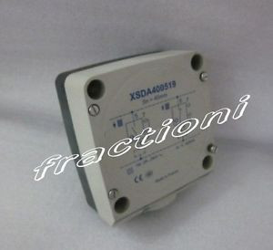 Schneider Proximity Sensor XSDA400519 New In Box