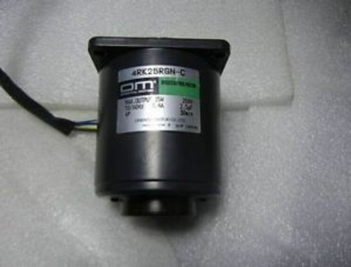 New ORIENTAL MOTOR SPEED CONTROL MOTOR 4RK25RGN-C