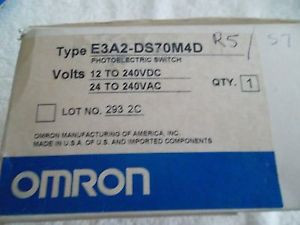 OMRON E3A2-DS70M4 PHOTOELECTRIC SWITCH - NEW IN BOX