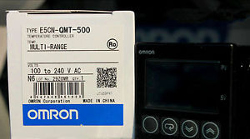 NEW IN BOX Omron PLC E5CN-QMT-500 temperature controller 100-240V