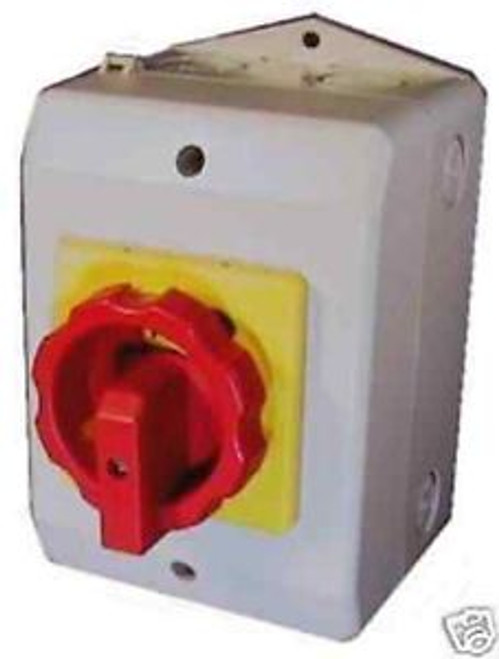 SWITCH MOTOR DISCONNECT ENCLOSED 20 HP 32 A 3 POLE 600V