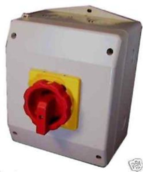 SWITCH MOTOR DISCONNECT ENCLOSED 50 HP 63 A 3 POLE 600V